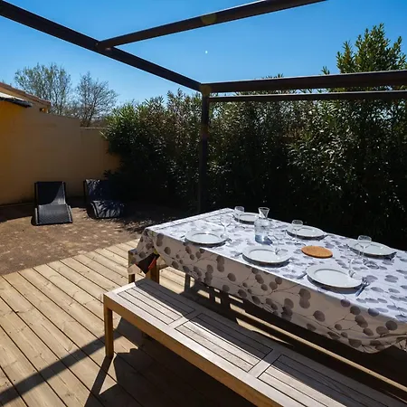 T4 Climatisee Avec Piscine Privee Vias