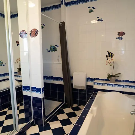 Villa T4 Climatisee Avec Piscine Privee