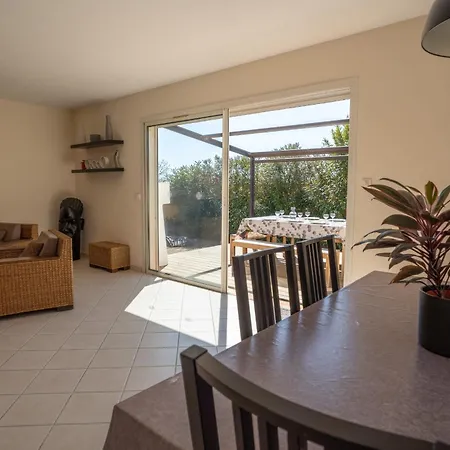 Villa T4 Climatisee Avec Piscine Privee